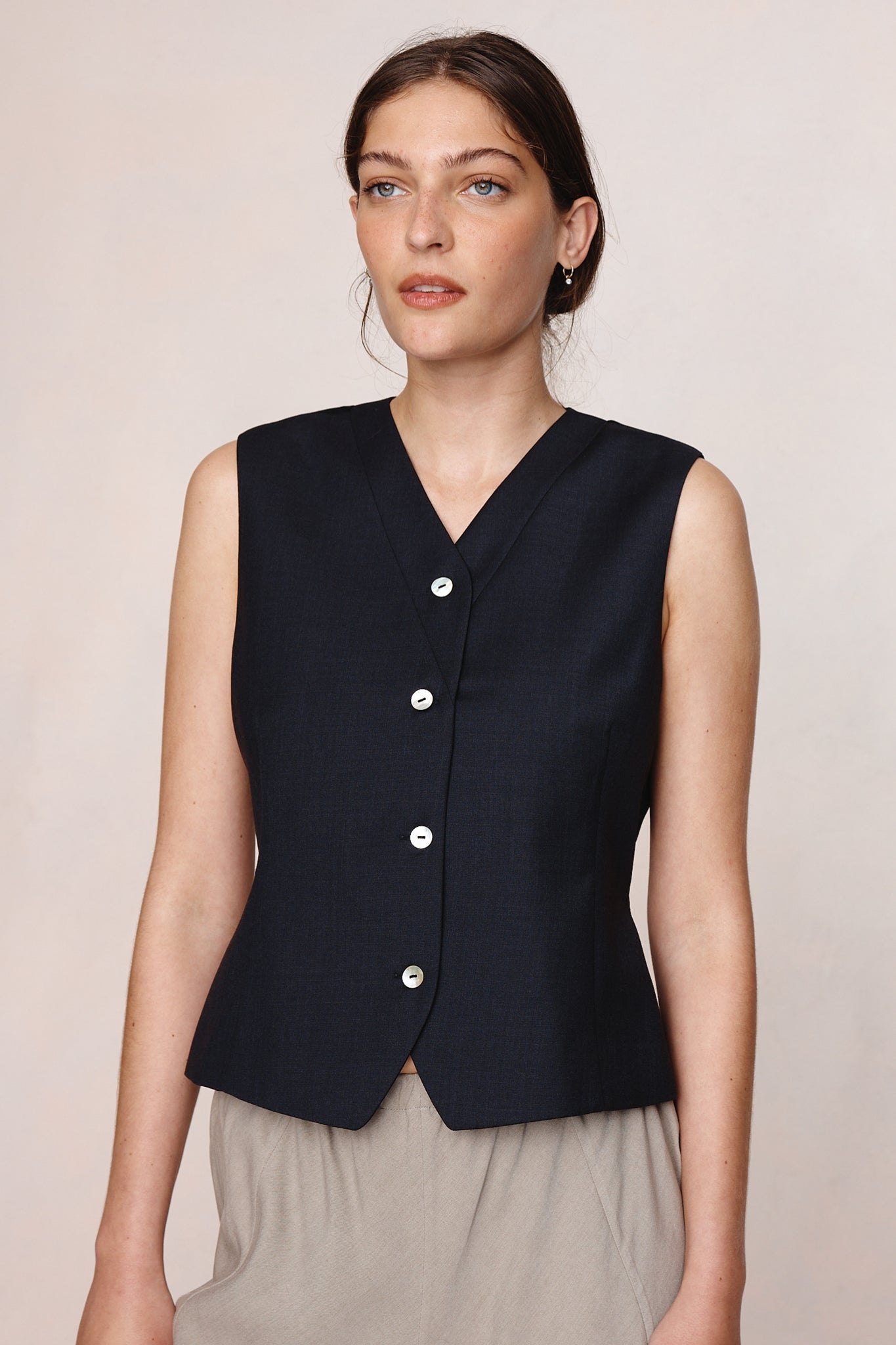 CORRIN VEST - BLACK | Marle