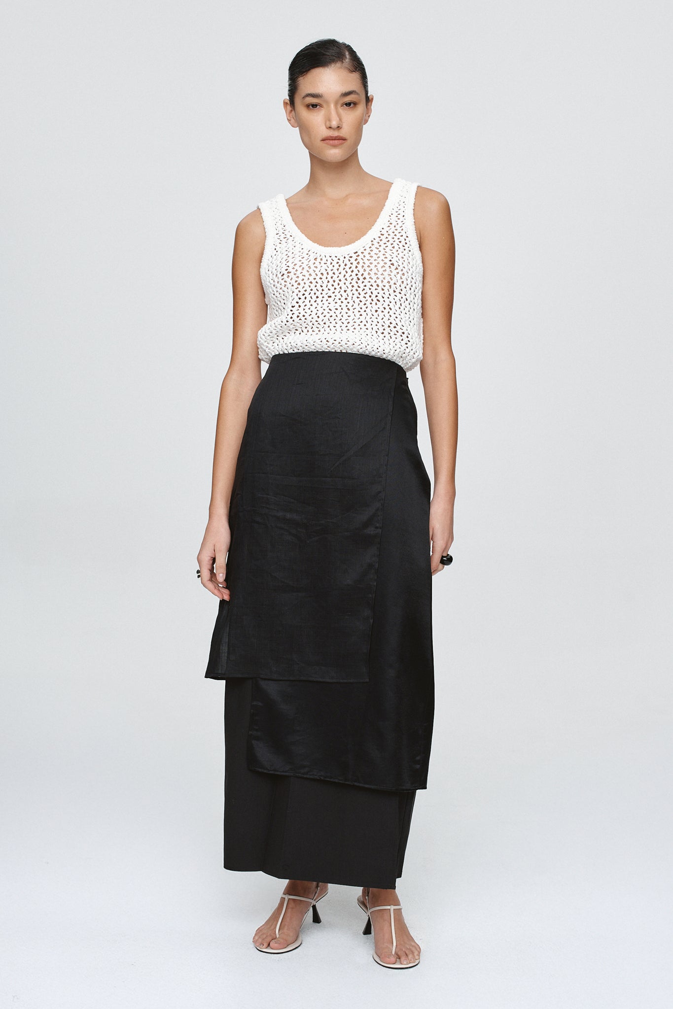 ONDA SKIRT - BLACK