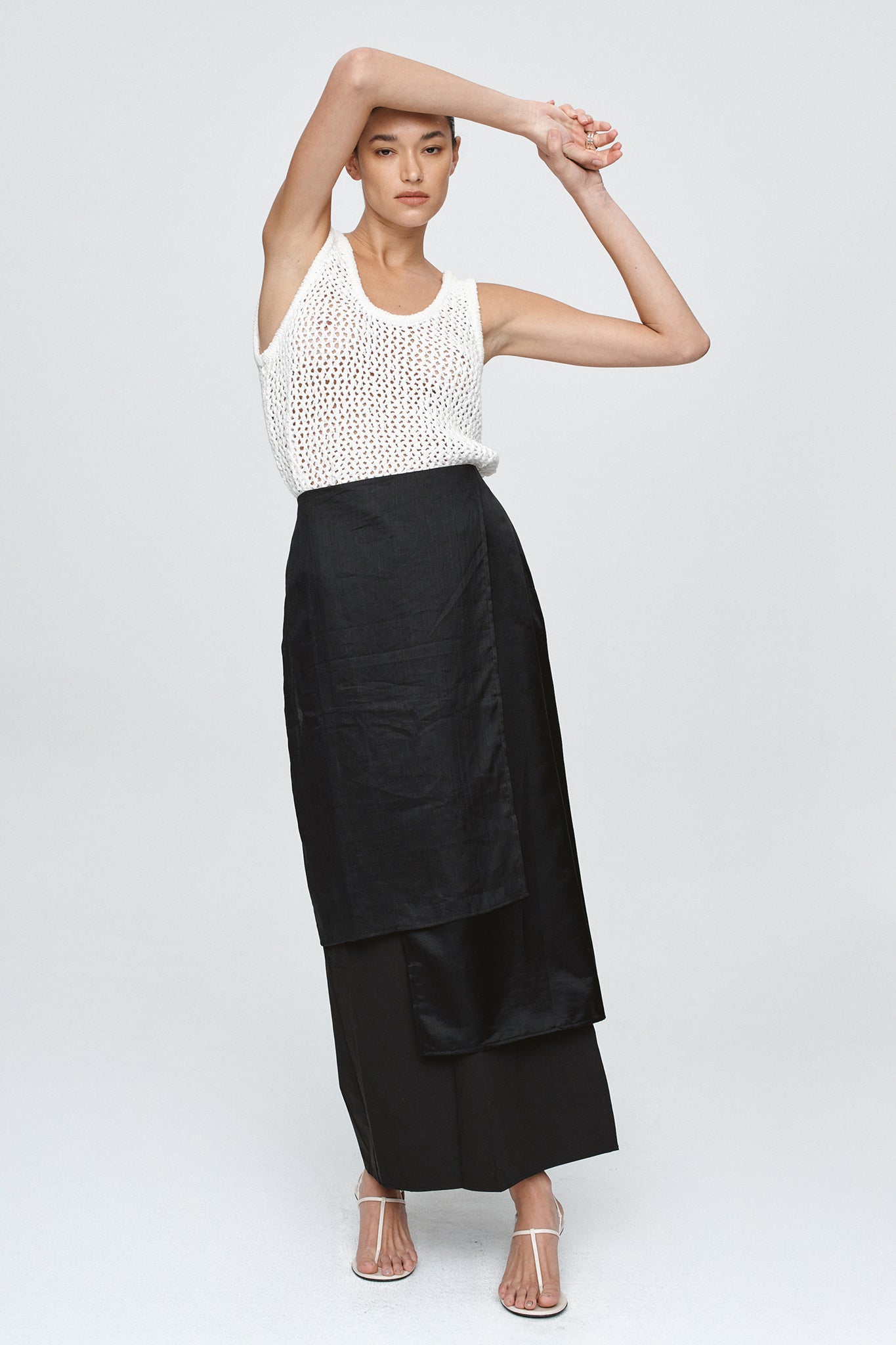 ONDA SKIRT - BLACK
