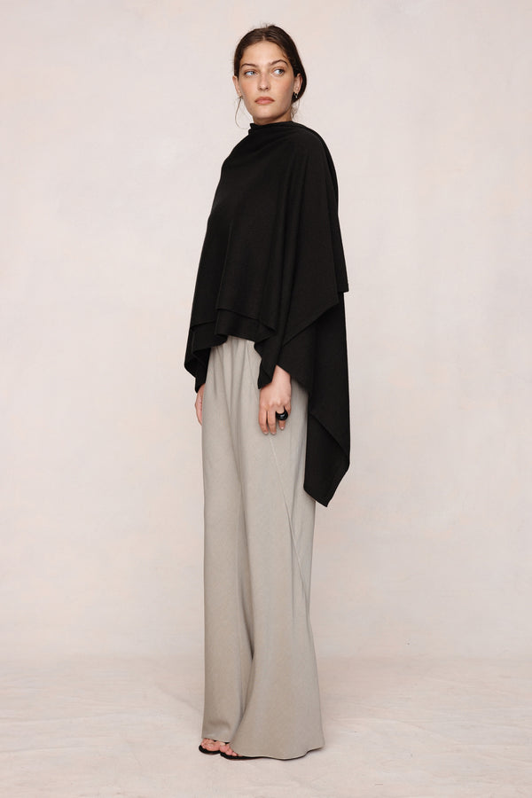 MATILDA PONCHO - BLACK