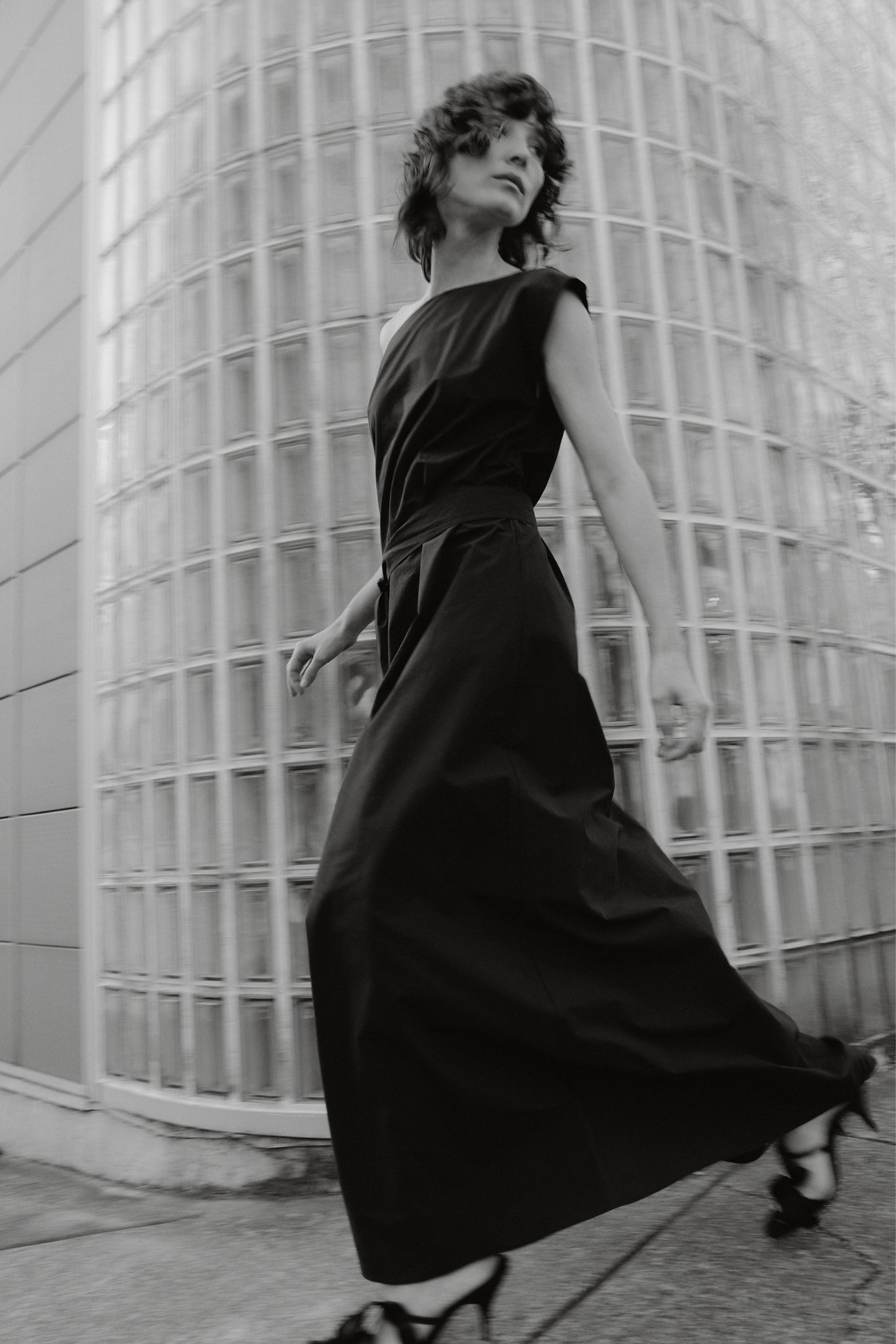 OSCAR DRESS - BLACK