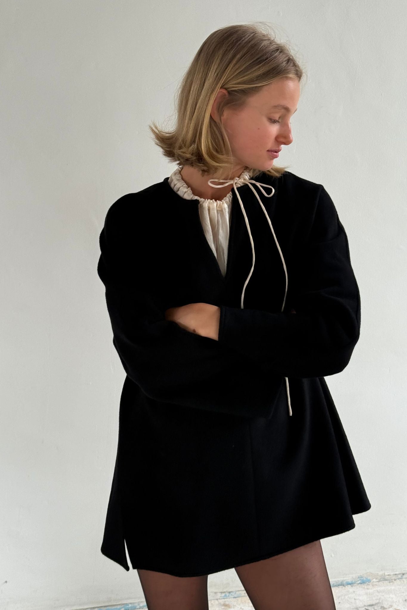 ANAH TOP - BLACK