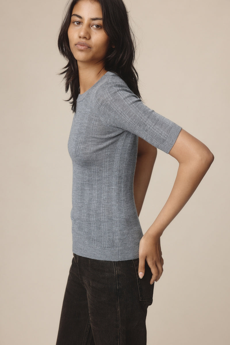 LAYLA TEE - SOFT CHARCOAL