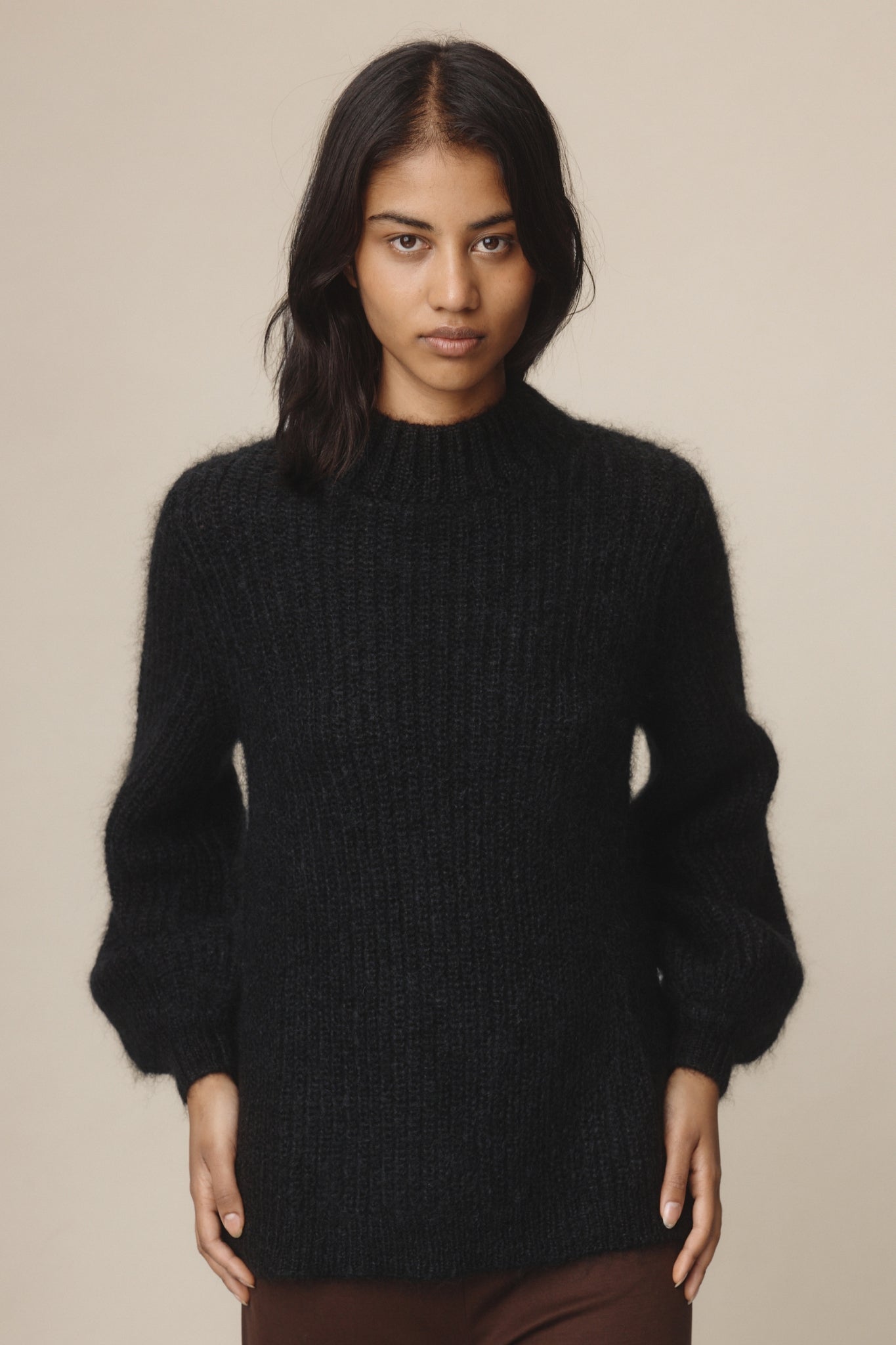 KLEIN JUMPER - BLACK