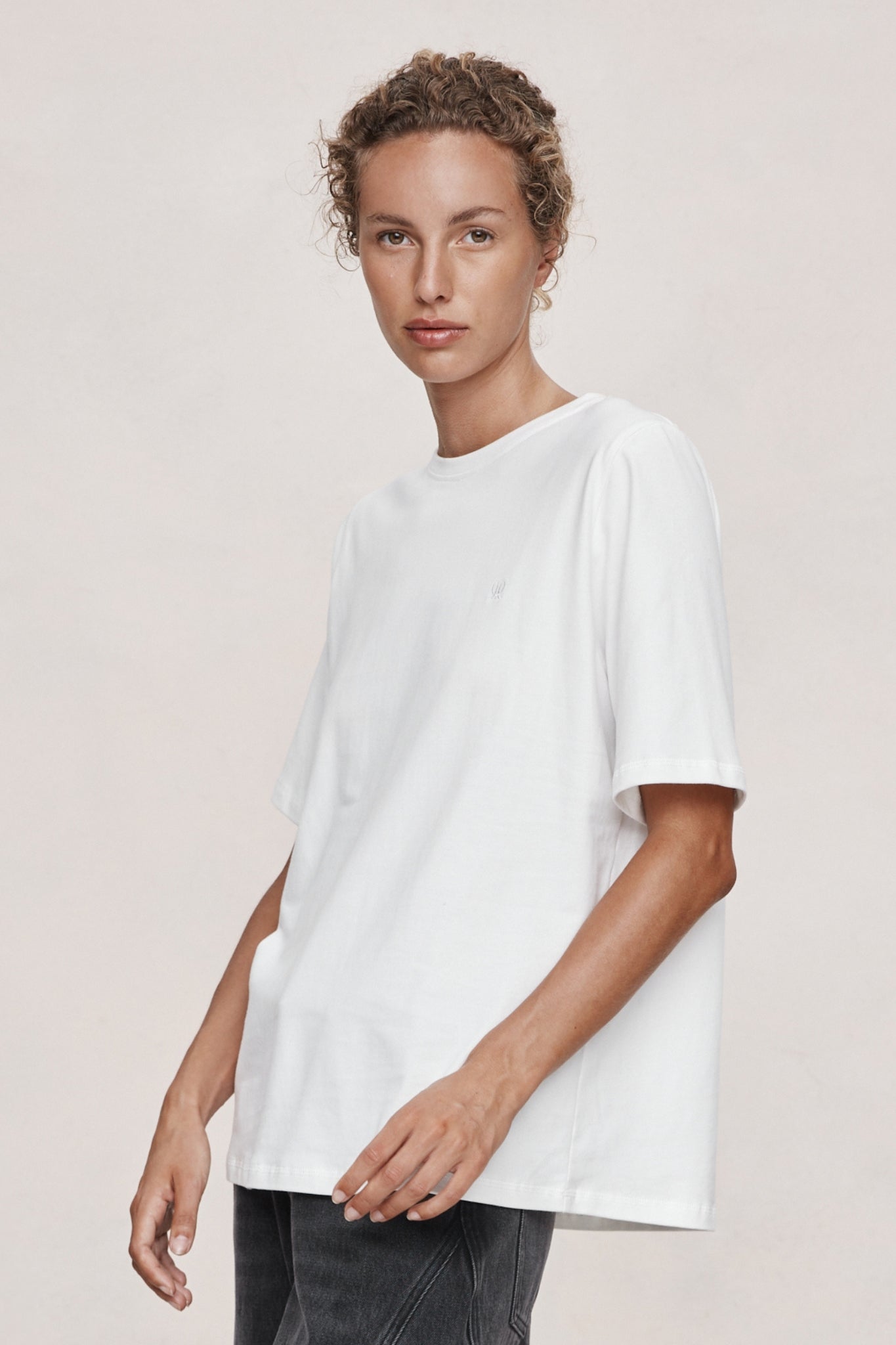 KENNA TEE - IVORY