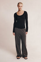 VENEDA TOP - BLACK