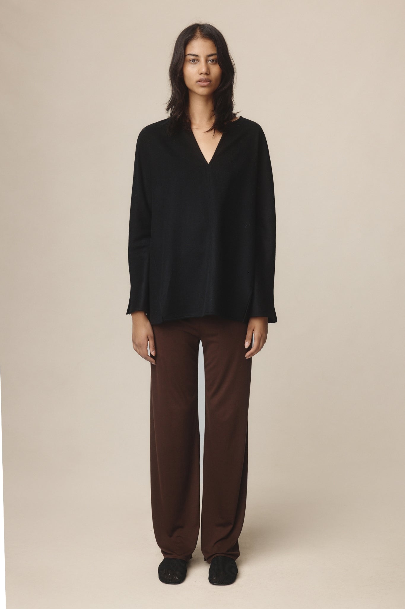 ANAH TOP - BLACK