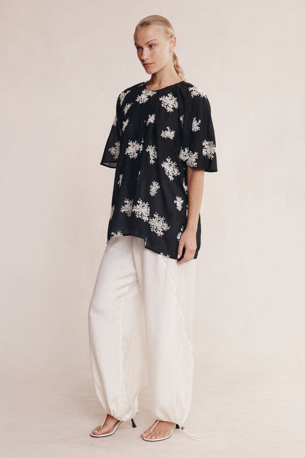 LIBERTY SHORT SLEEVE SHIRT - RICE FLOWER