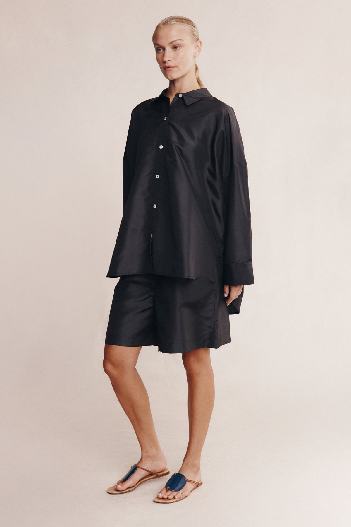 MELLA SHIRT - BLACK