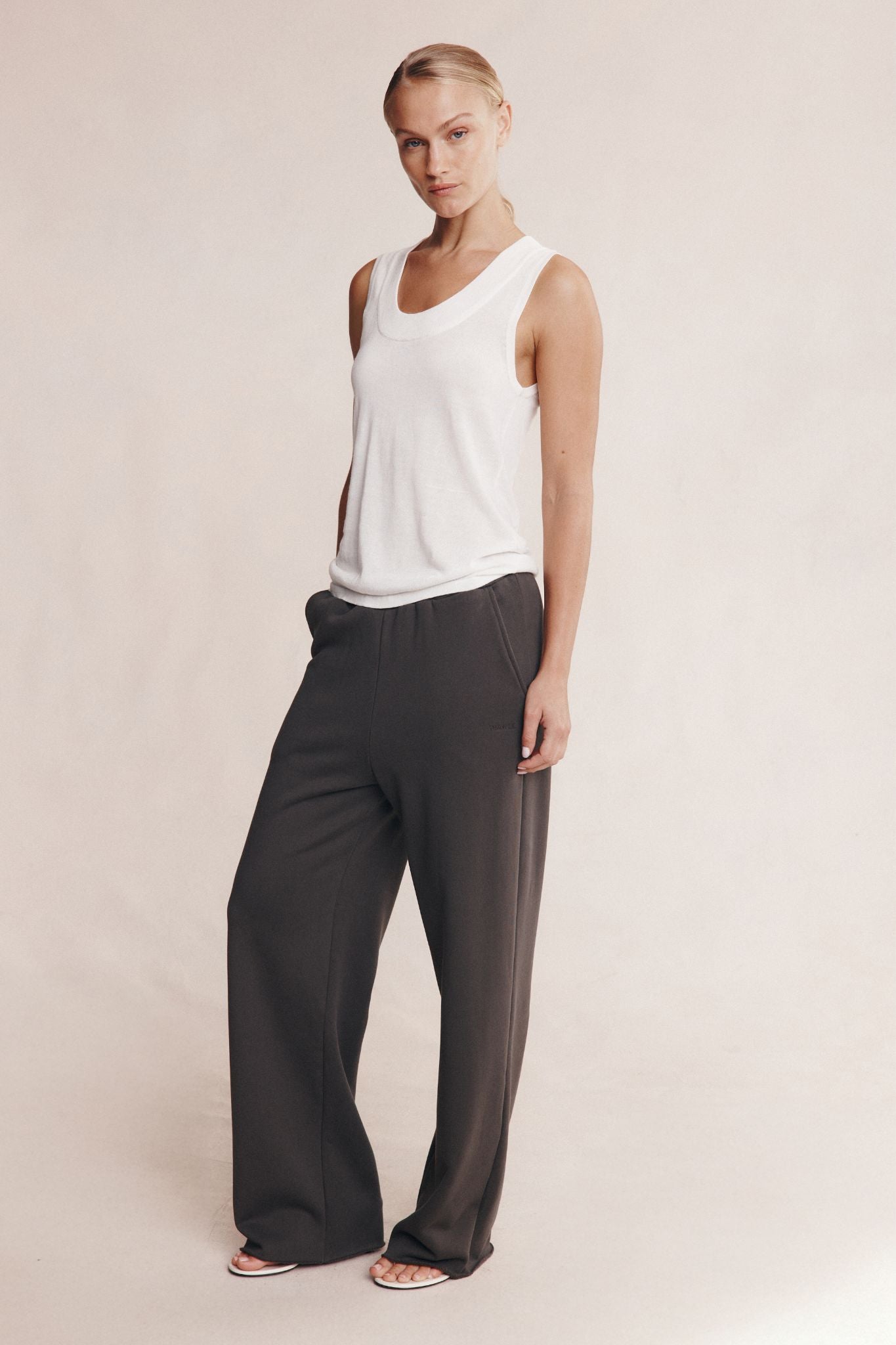 VENEDA SINGLET - IVORY