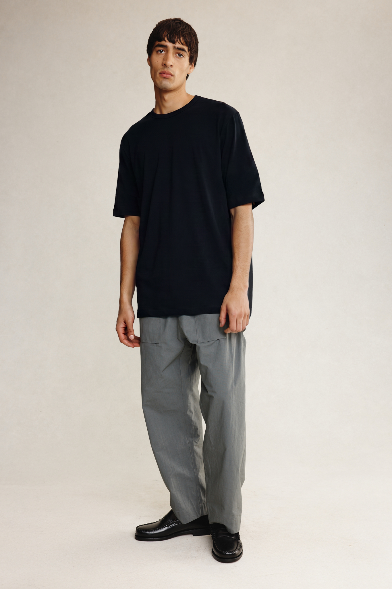 KOSTA TEE - BLACK