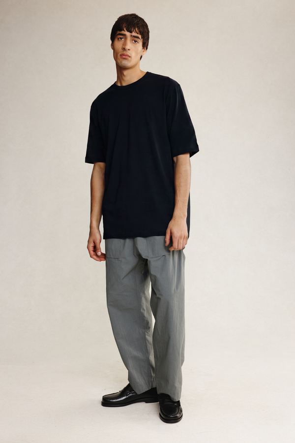 KOSTA TEE - BLACK