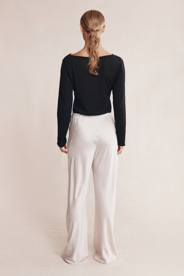 ALICIA PANT - PEARL