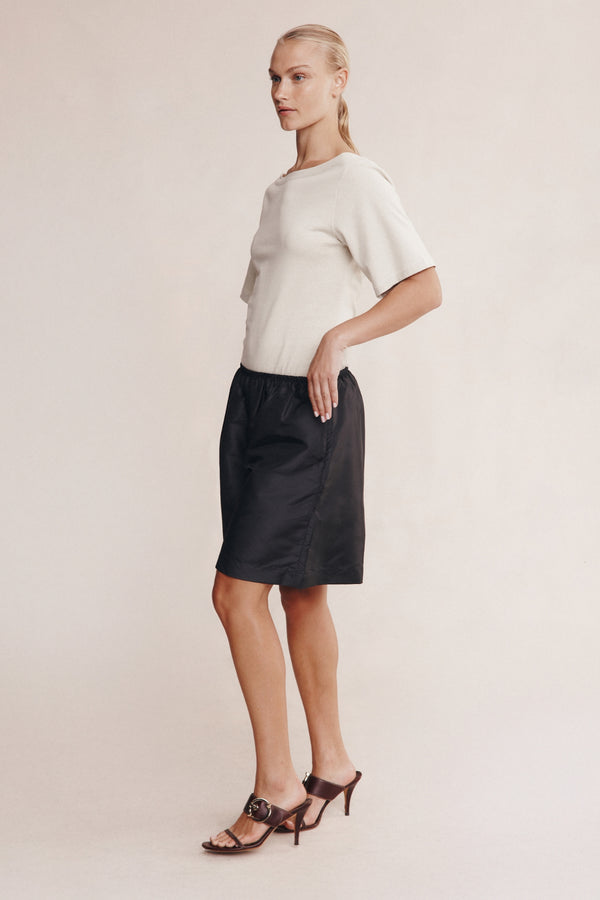 NARA SHORT - BLACK