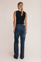CLASSIC JEAN - DARK WASH