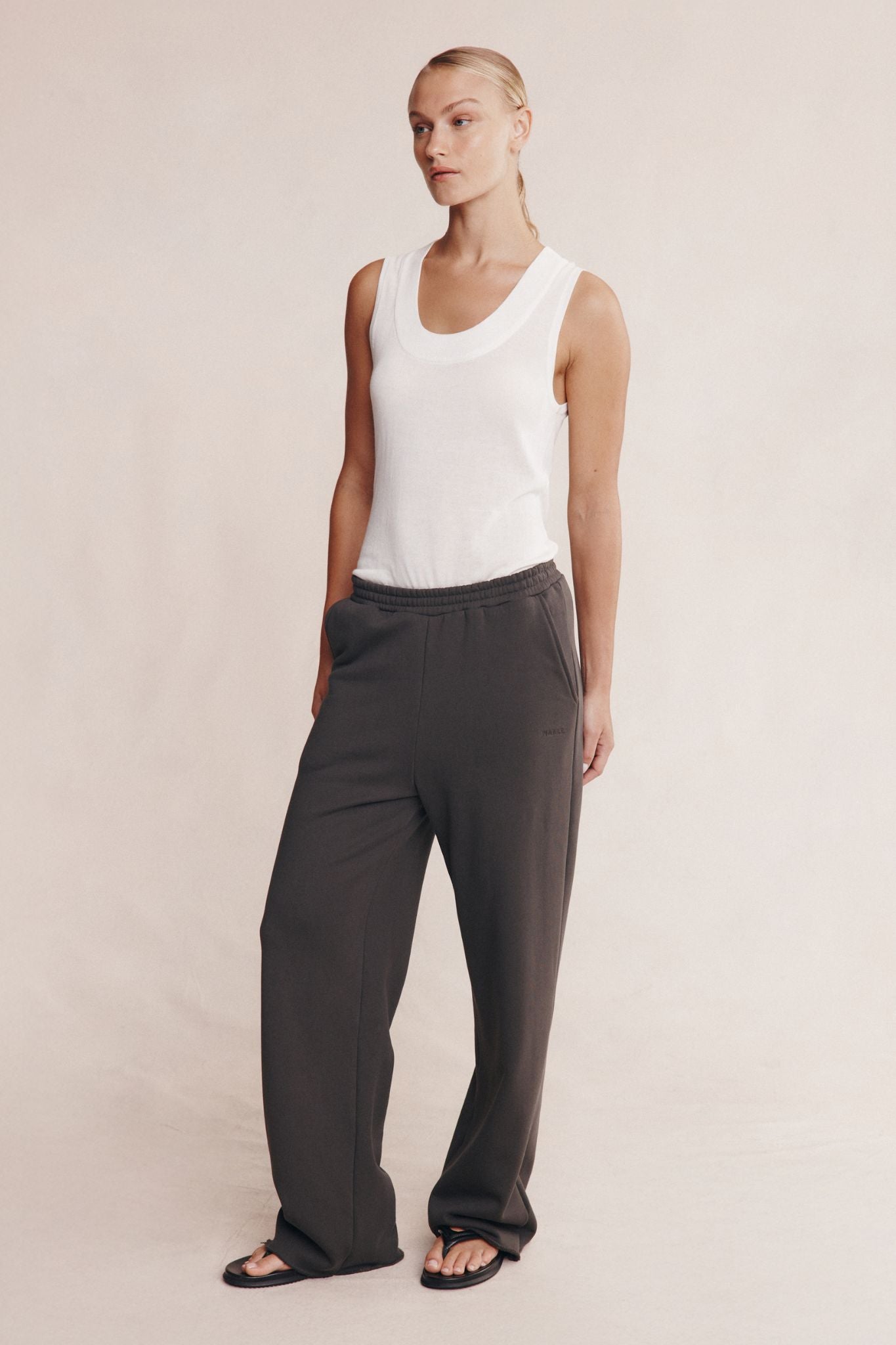 ROBIN TRACKPANT - CHARCOAL