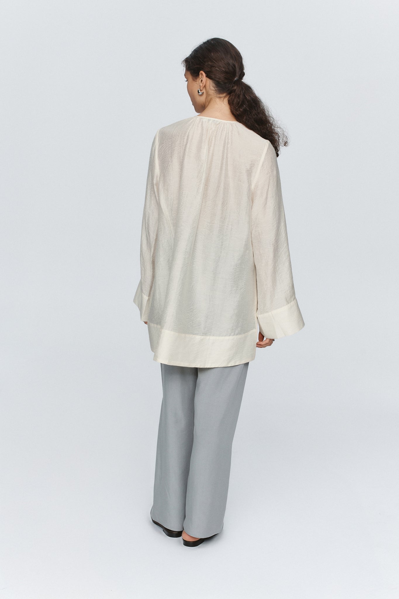LOTTIE TOP - TEXTURED IVORY