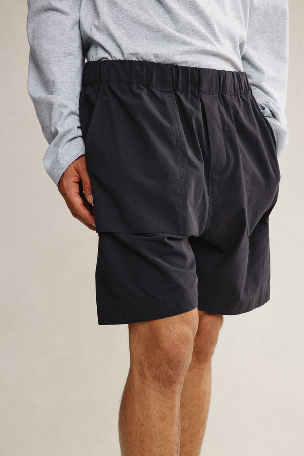 LORENZO SHORT - BLACK