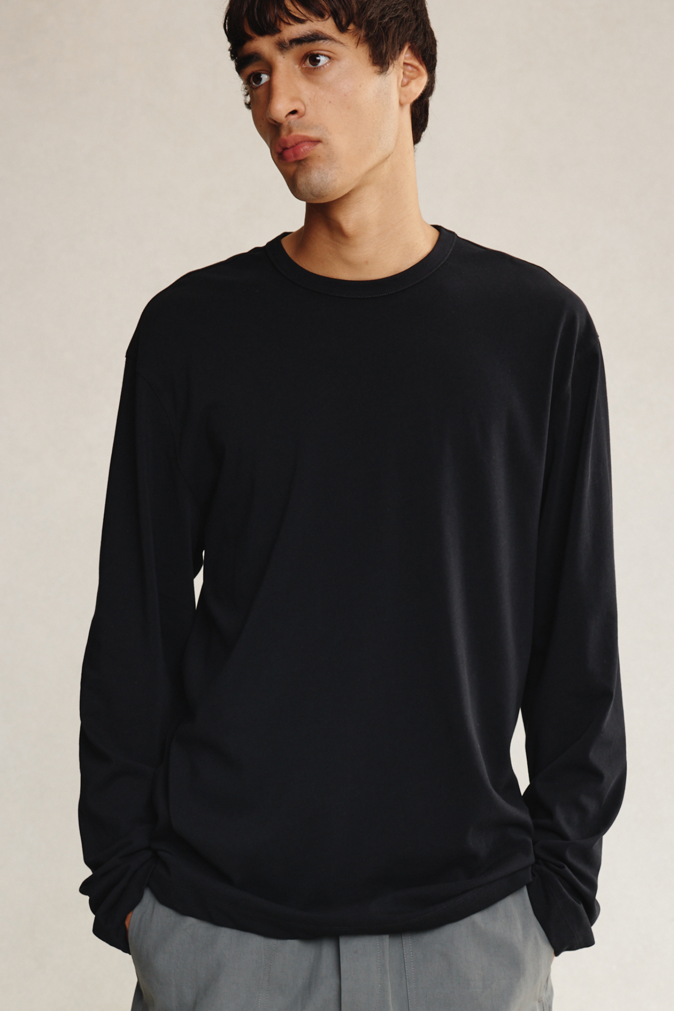 KOSTA LONG SLEEVE TEE - BLACK
