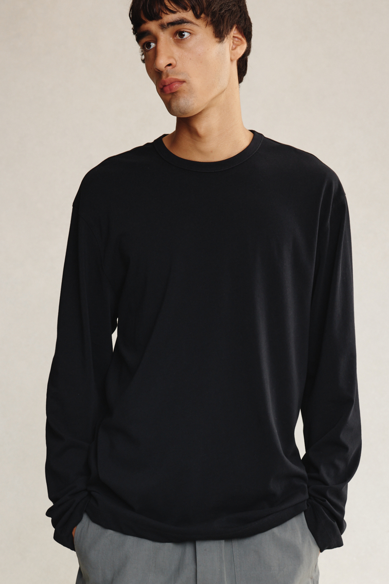 KOSTA LONG SLEEVE TEE - BLACK