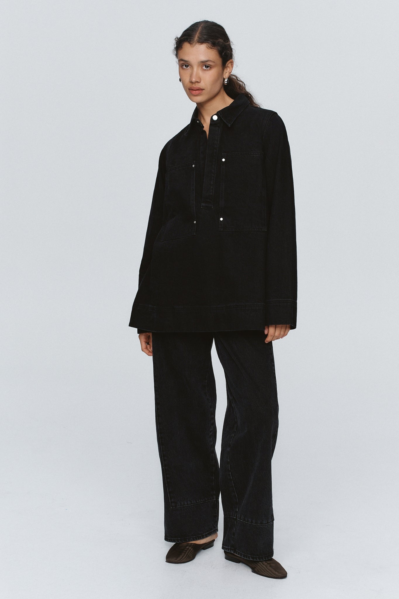 ELKA SHIRT - BLACK