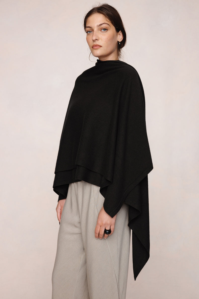 MATILDA PONCHO - BLACK
