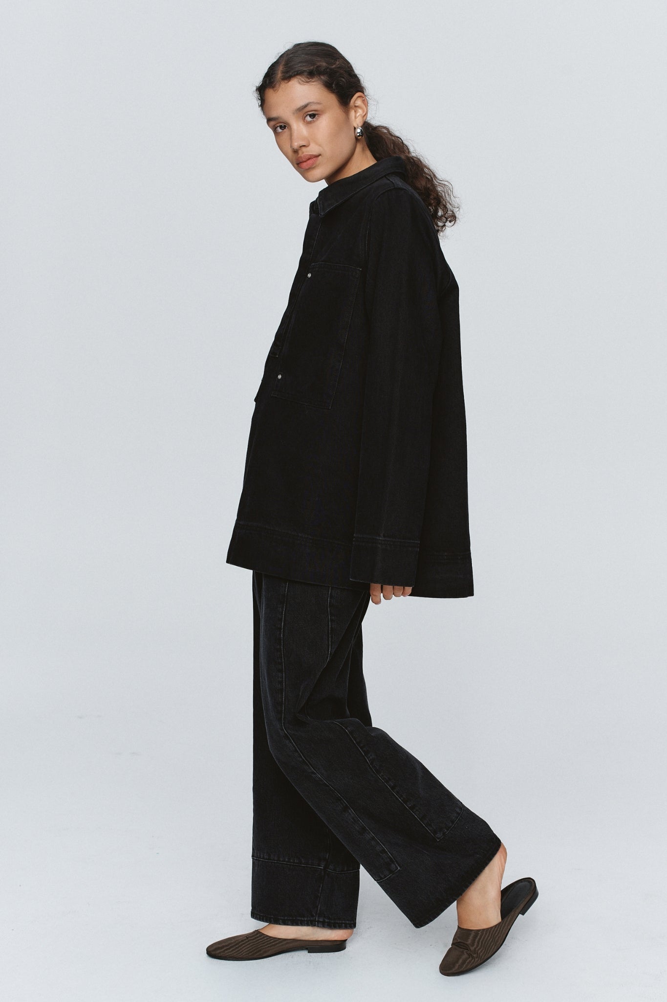 ELKA SHIRT - BLACK