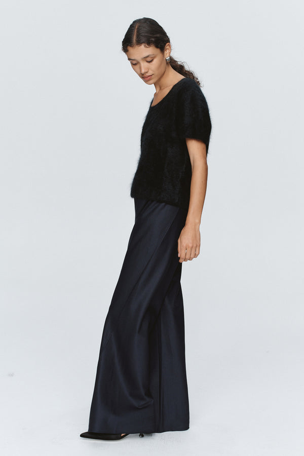 ALBA TEE - BLACK