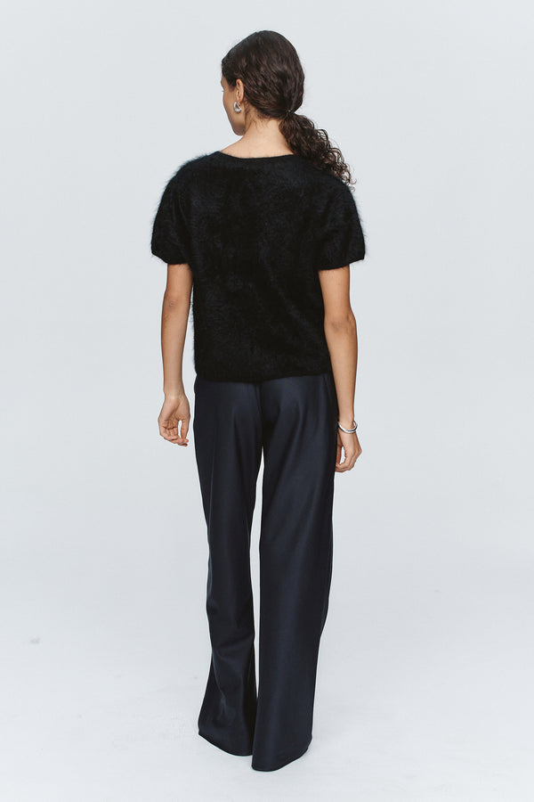 ALBA TEE - BLACK