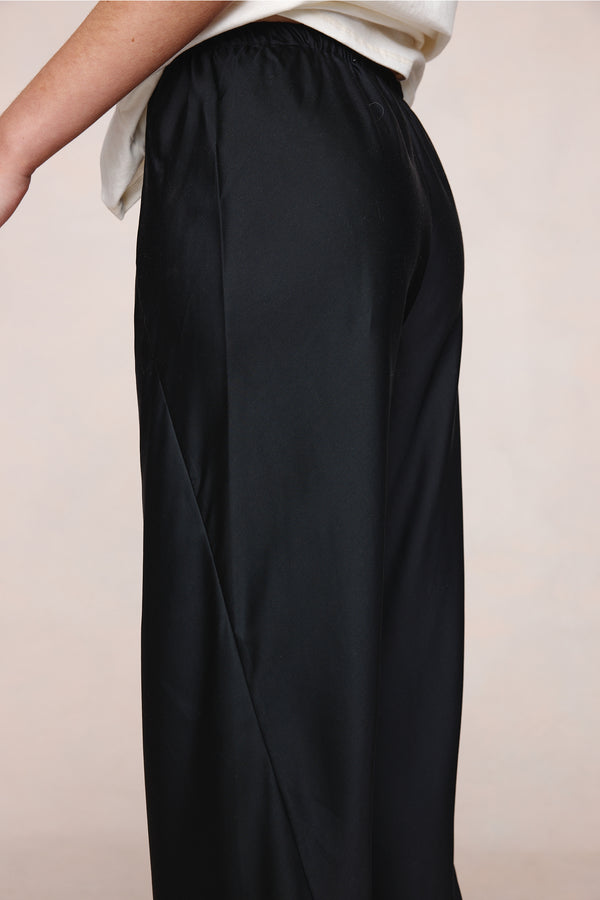 ALICIA PANT - BLACK
