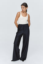 ALICIA PANT - NAVY