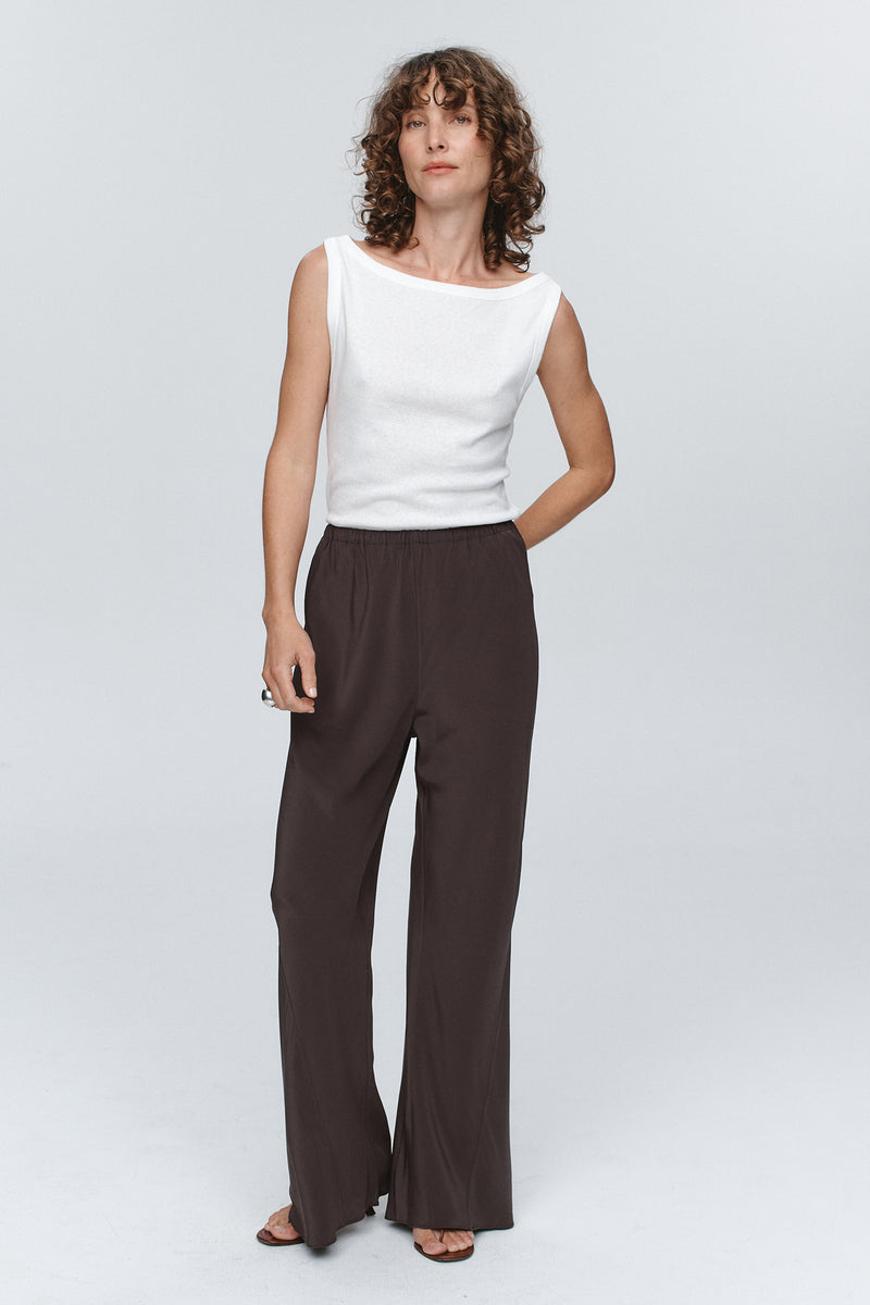 ALICIA PANT - TAPENADE