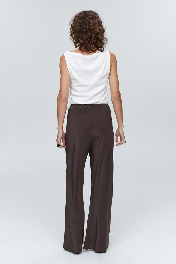 ALICIA PANT - TAPENADE