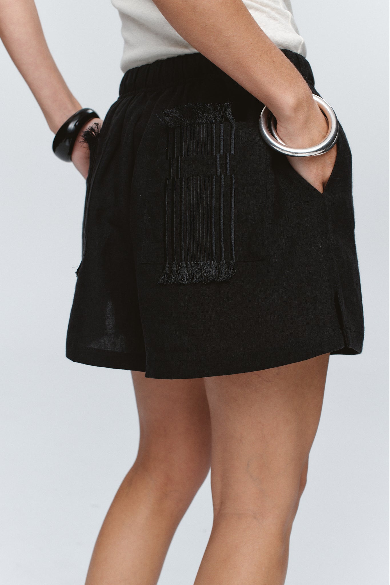 ATTICUS SHORT - BLACK
