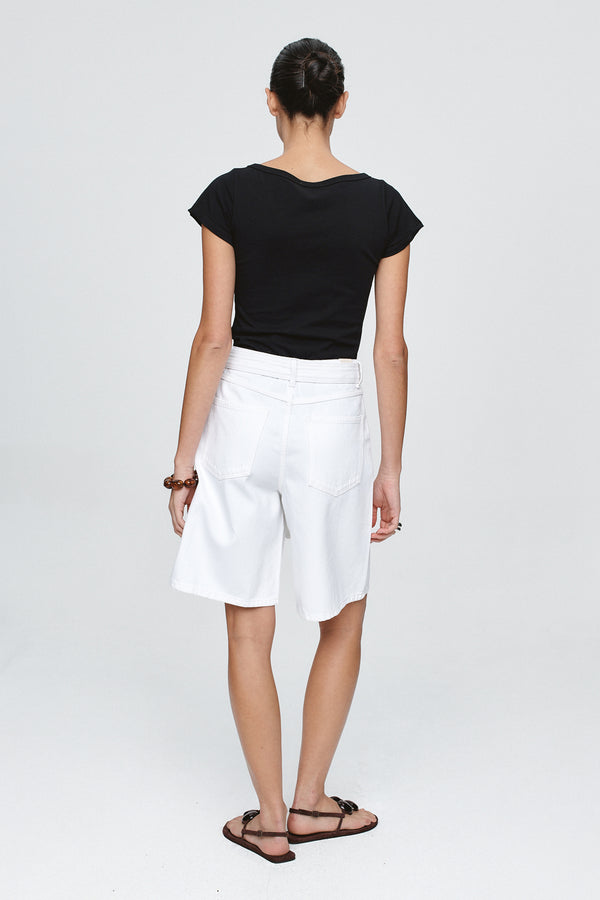 BELTED JEAN SHORT - BLANC