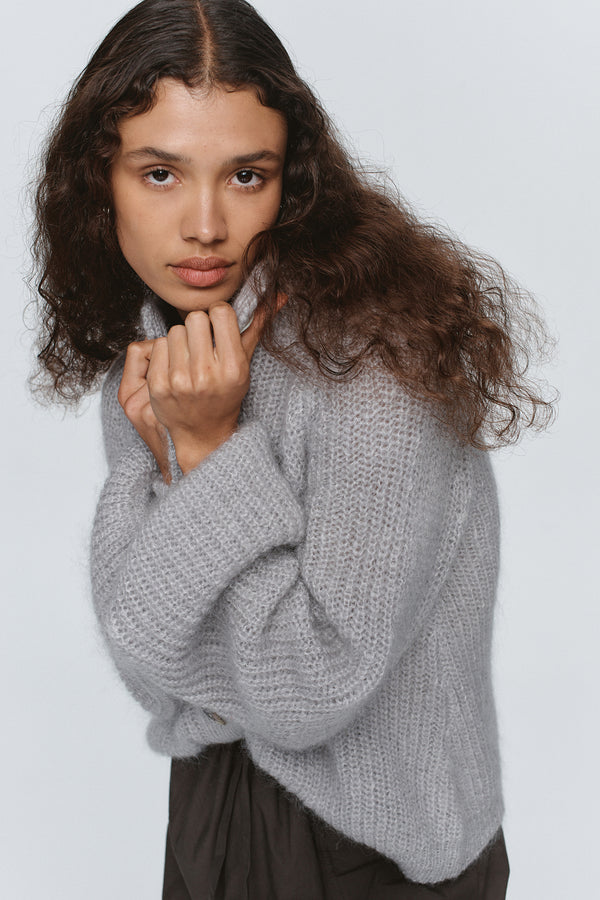 CAIT CARDIGAN - CYGNET