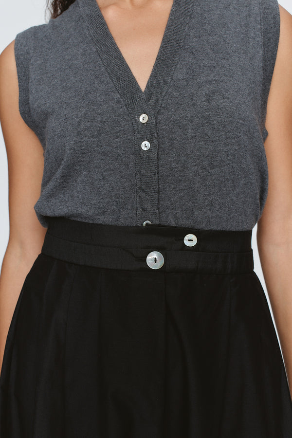 FOUNDATIONS VEST - CHARCOAL