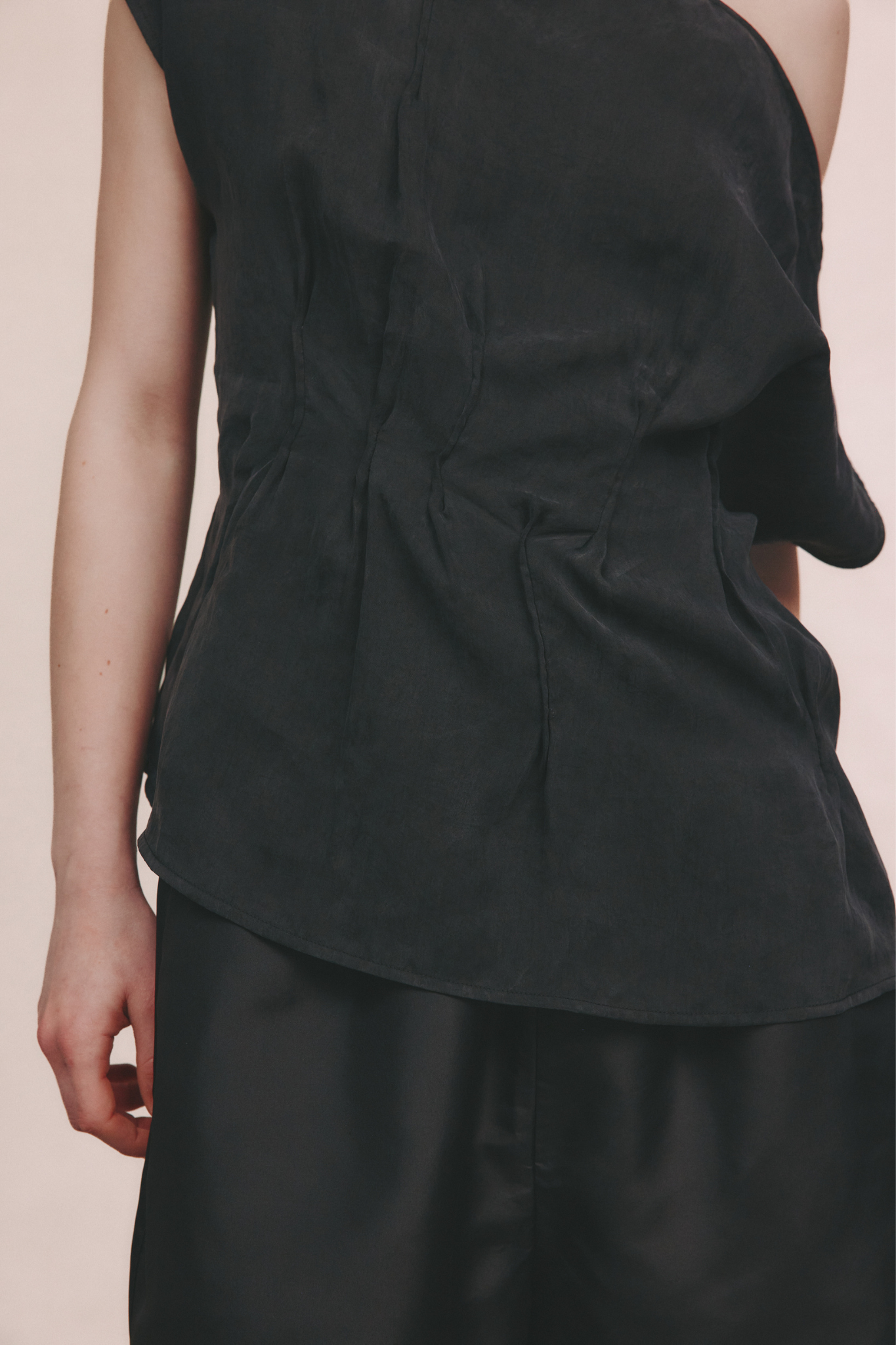 GAIA TOP - BLACK