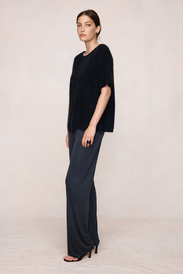 HERA TOP - BLACK
