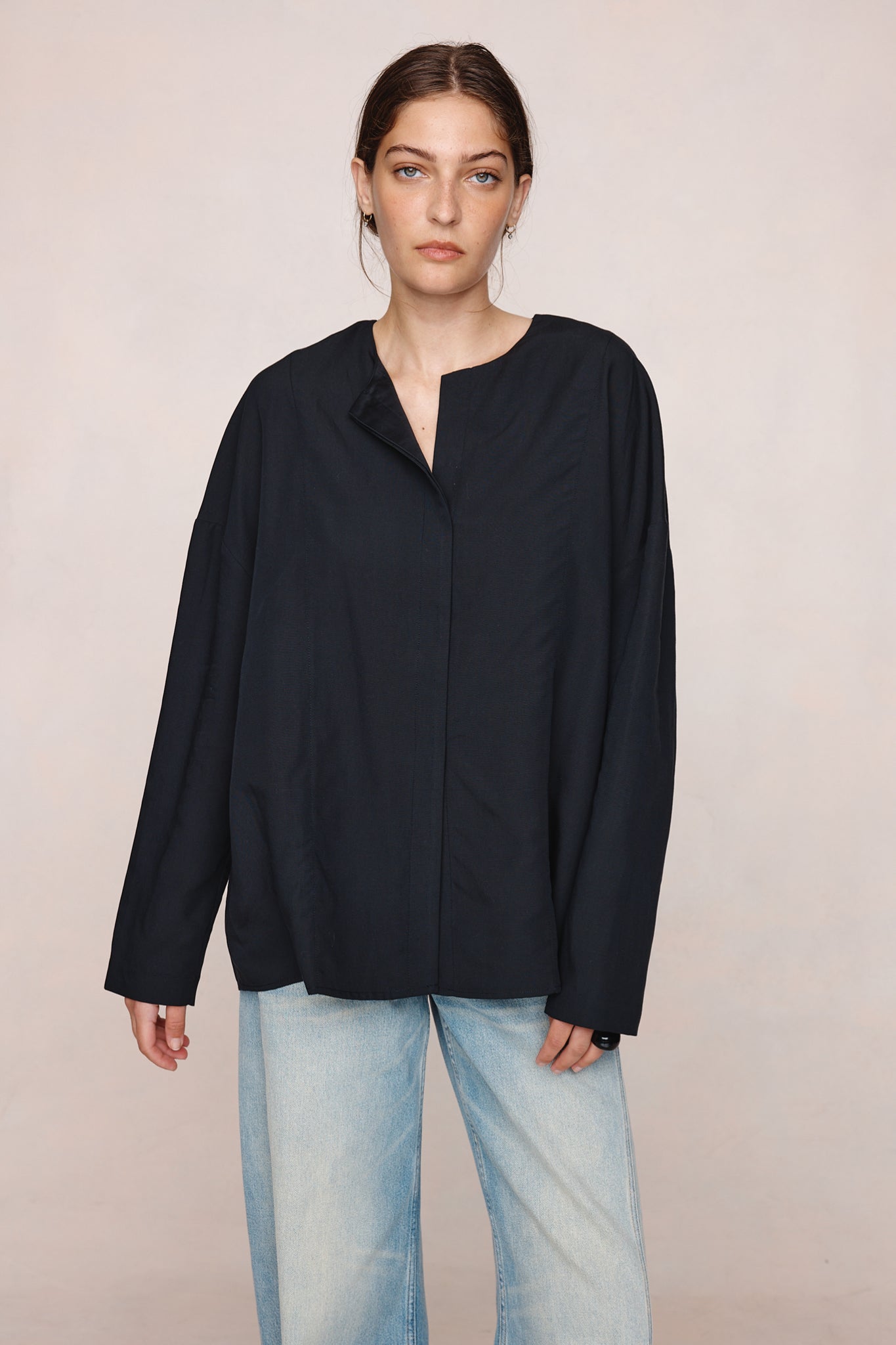 IRVING TOP - BLACK