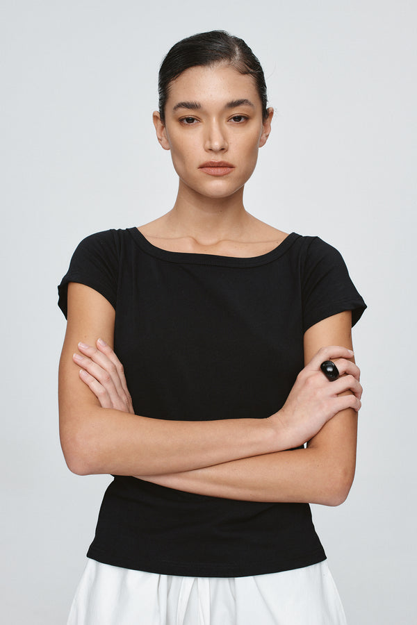 LILL TEE - BLACK