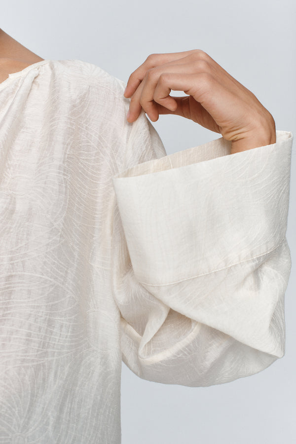 LOTTIE TOP - TEXTURED IVORY
