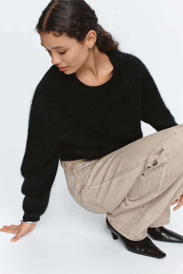 MAGDA JUMPER - BLACK