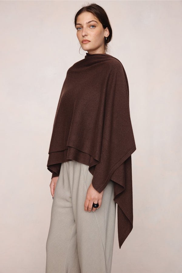 MATILDA PONCHO - CAROB