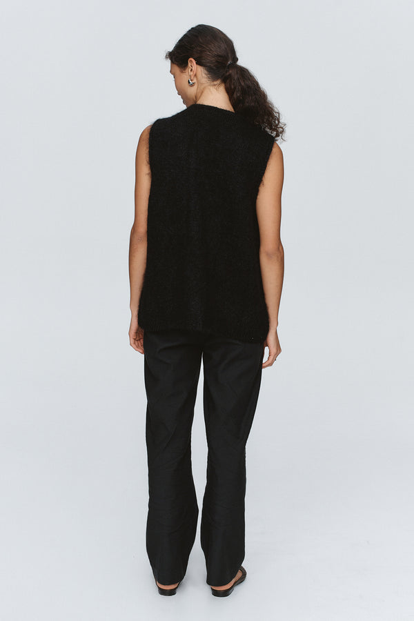 NYA VEST - BLACK