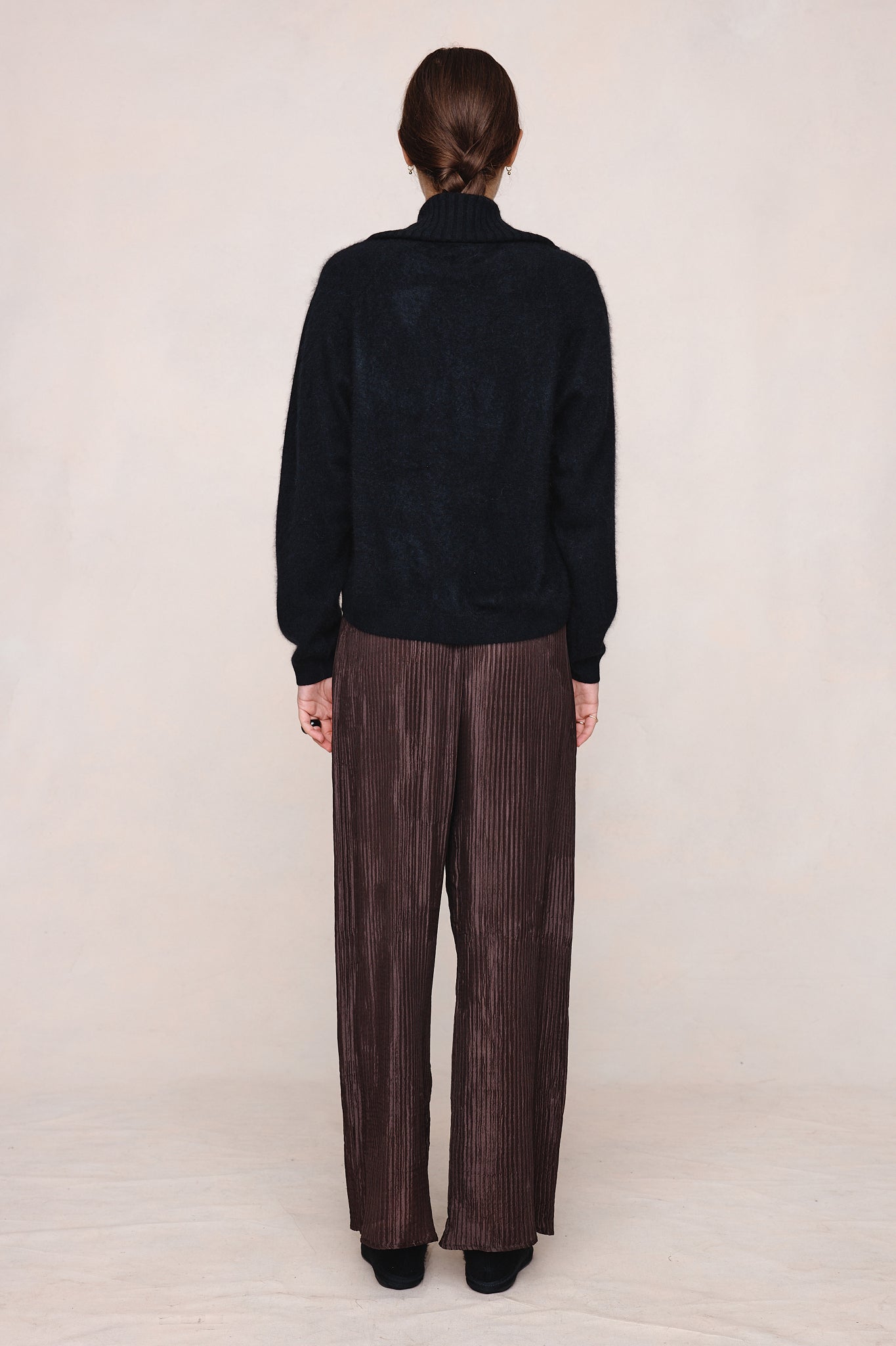 OSCAR ZIP UP - BLACK