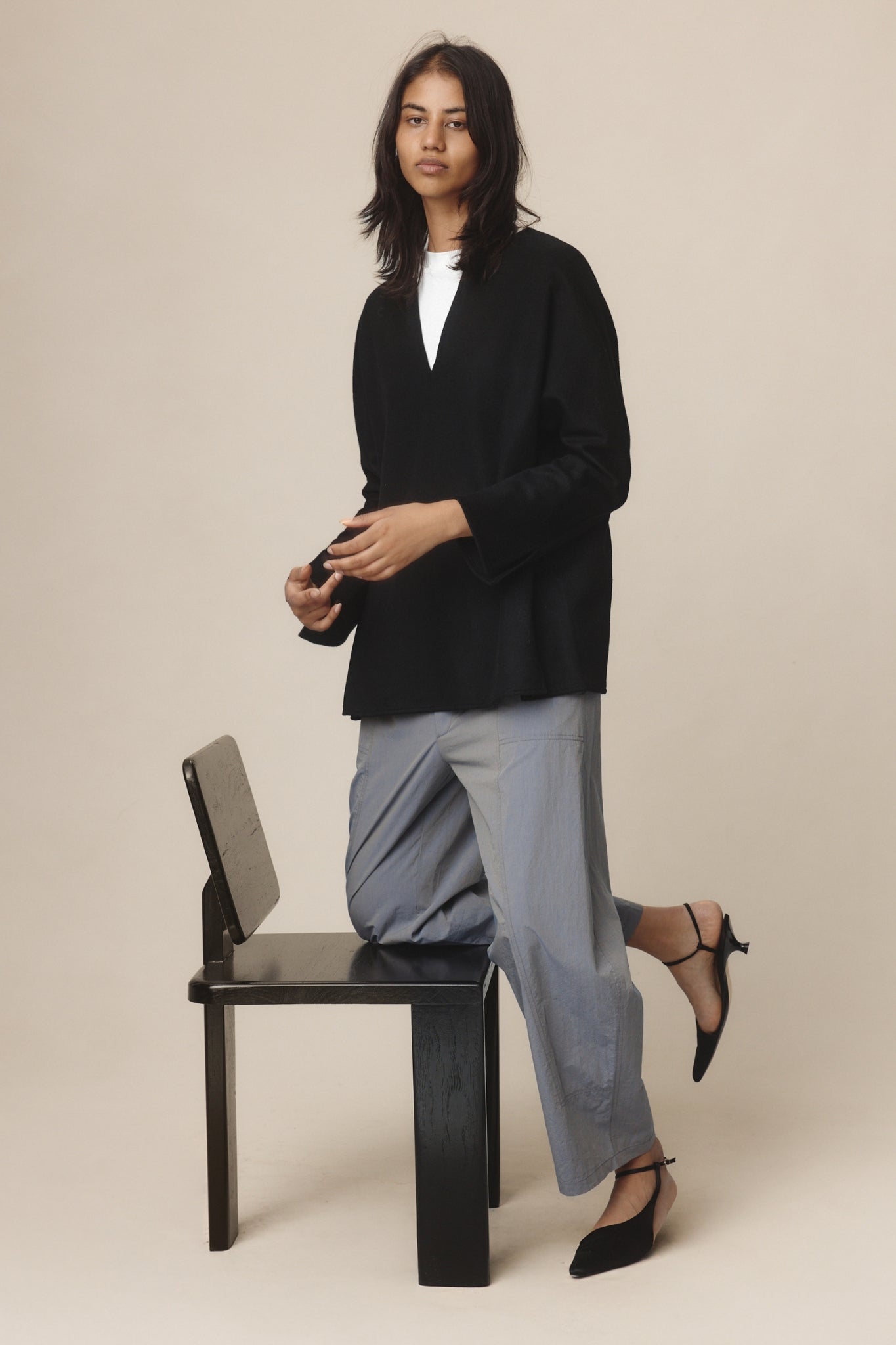 ANAH TOP - BLACK