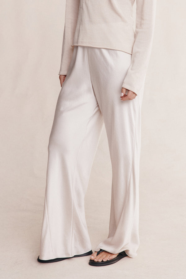 ALICIA PANT - PEARL
