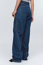 RELAXED CURVE JEAN - WASHED INDIGO