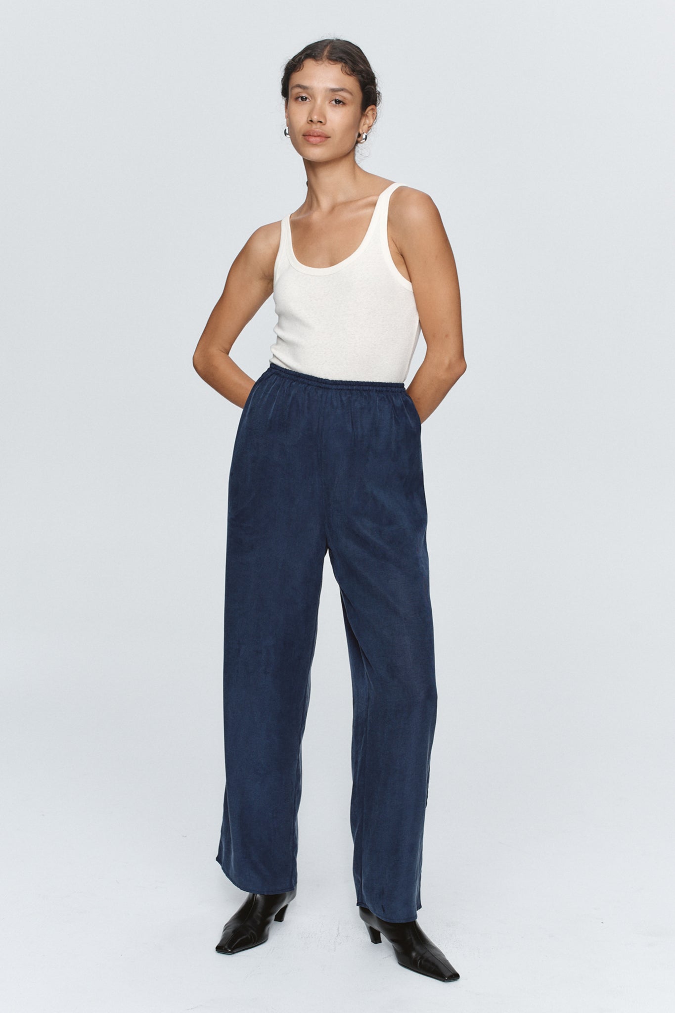 RENEE PANT - NAVY